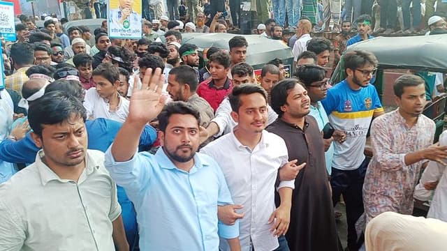 মুজিববাদী ও আওয়ামী সংবিধান পরিবর্তন করতে হবে : নাহিদ ইসলাম