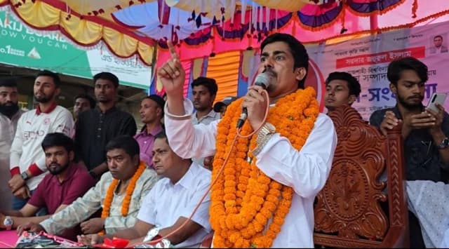 পাবনা-১ আসনে বিএনপি মনোনীত প্রত্যাশী সরদার জহুরুলের সম্মানে বিশাল গণসংবর্ধনা